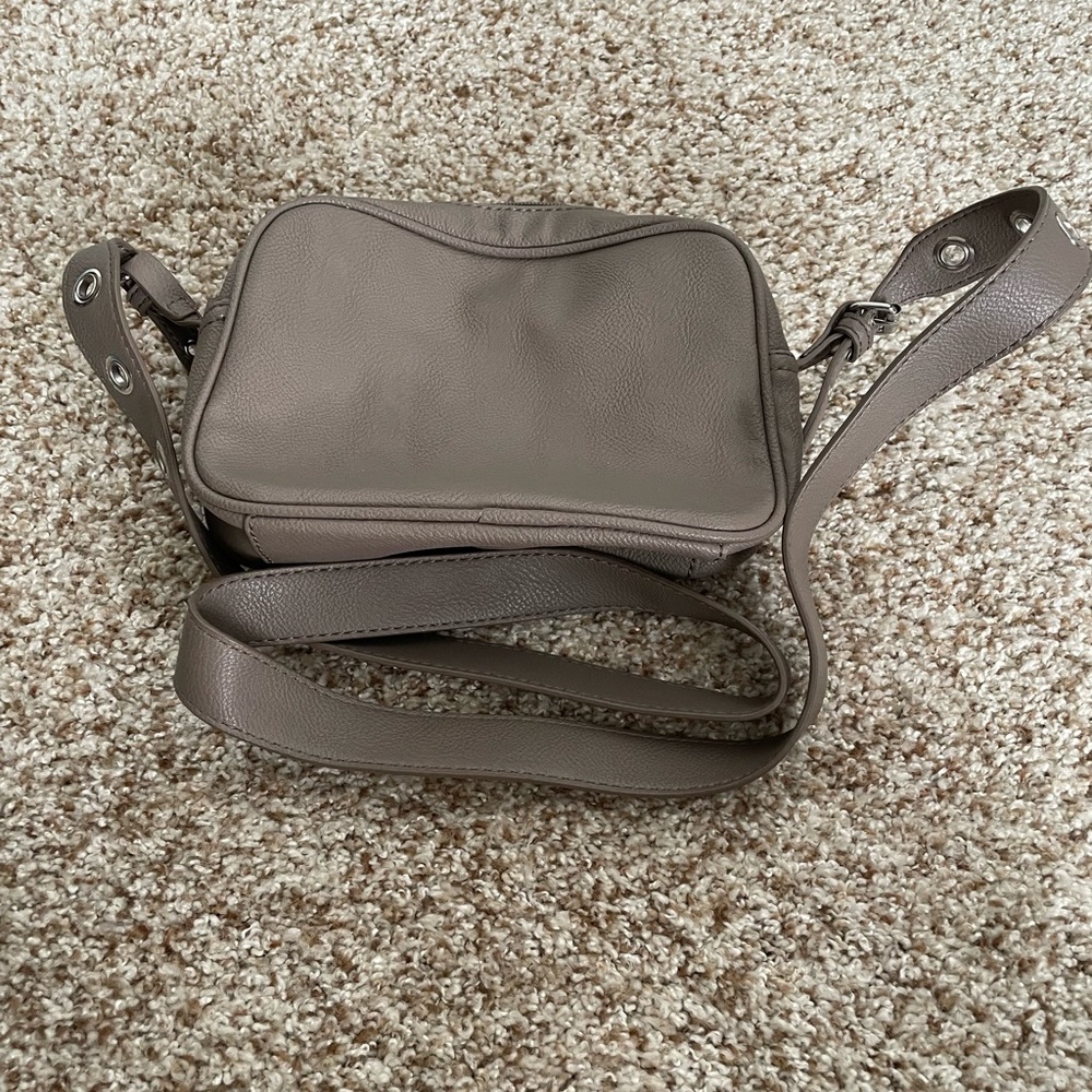 Tan crossbody purse - Picture 4 of 5
